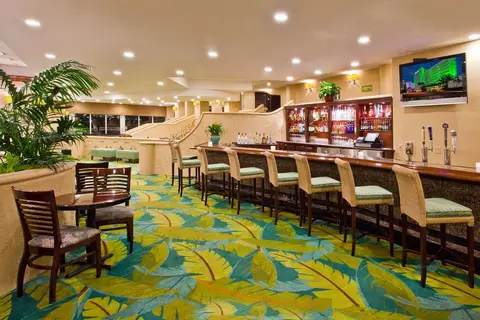 Holiday Inn Miami Beach Oceanfront in Miami Beach — foto 19
