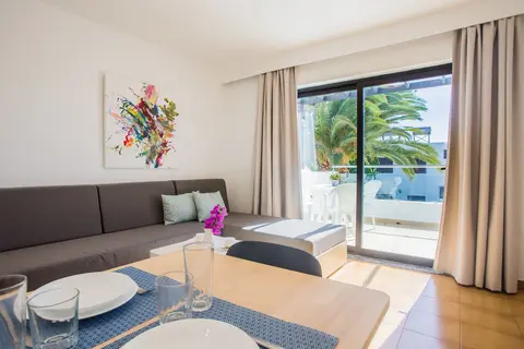 Los Tulipanes in Puerto del Carmen — foto 10