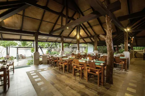 The Fair House Beach Resort in บ้านเฉวงน้อย — foto 27