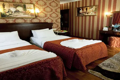 Golden Horn Sirkeci in İstanbul — foto 21