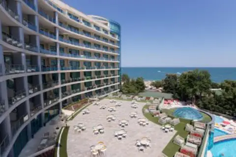 Marina Grand Beach Hotel in СПА център Ривиера Бийч — foto 15