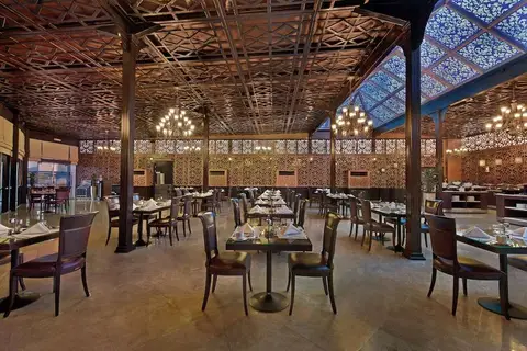 Ezdan Hotel West Bay Doha in Doha — foto 8