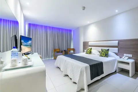 Tasia Maris Sands Hotel in Ayia Napa — foto 25