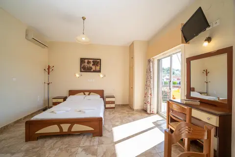 Lorenzo House Apartments in Λάσση — foto 27