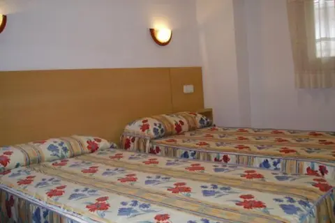 Iris Bahia Dorada in Salou — foto 2
