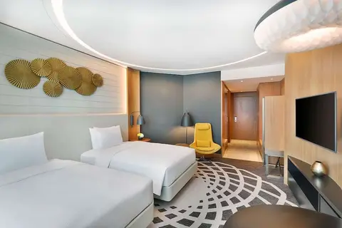 DoubleTree by Hilton Dubai - Business Bay in دبي — foto 14