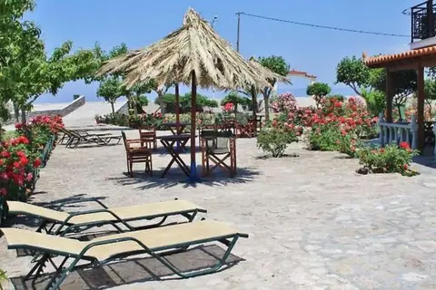 Villa Vicky Studios in Πέτρα — foto 8