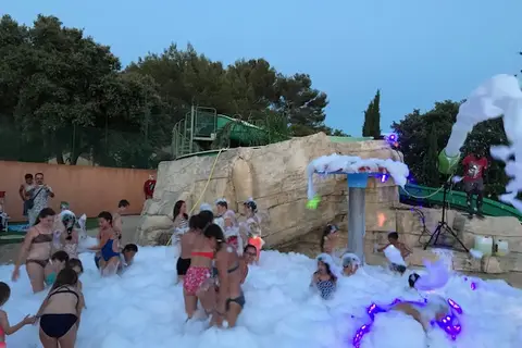 Camping Mas De Pierredon in Sanary-sur-Mer — foto 18
