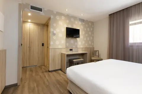 Hotel Civera in Teruel — foto 28