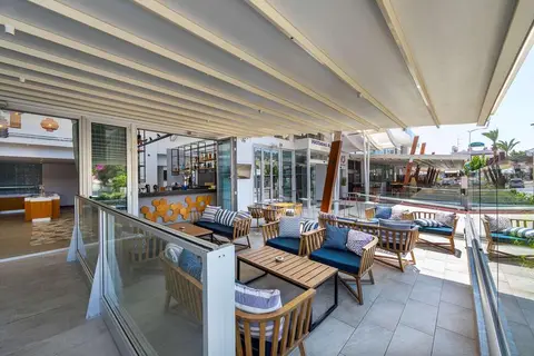 Protaras Plaza Hotel in Παραλίμνι — foto 12