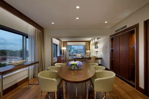Conrad Istanbul Bosphorus in İstanbul — foto 24