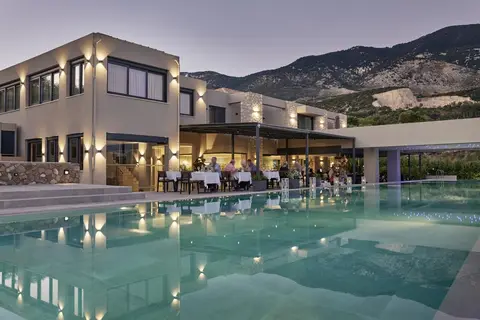 Celestial All Suites in Μουσάτα — foto 13