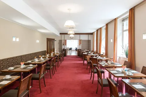 Hotel NH Wien Belvedere in Vienna — foto 9