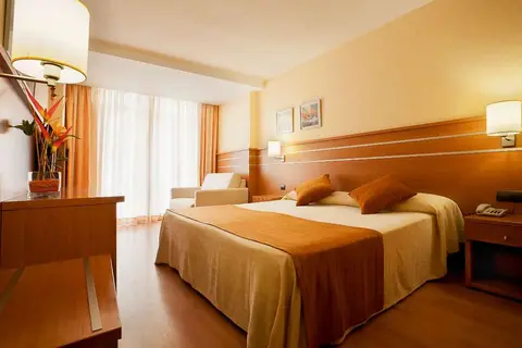 Beverly Park & Spa in Blanes — foto 27