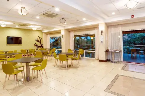 Holiday Inn Express & Suites Cuernavaca in Cuernavaca — foto 21
