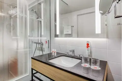 IntercityHotel Amsterdam Airport in Hoofddorp — foto 7