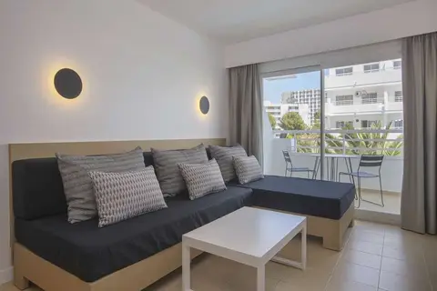 Aparthotel HM Martinique in Calvià — foto 2
