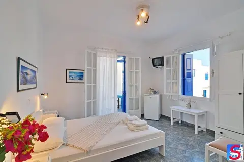 Soultana Rooms & Apartments in Πολλώνια — foto 13