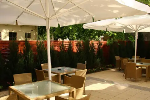 Lions Garden Hotel in Boedapest — foto 13