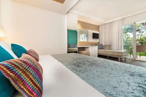 Insotel Tarida Beach Resort & Spa in Urbanització Cala Tarida — foto 27