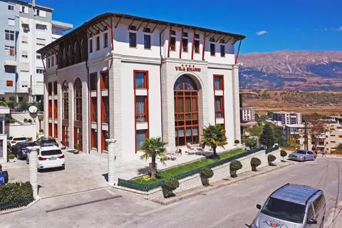 Vila Sharm in Gjirokastër