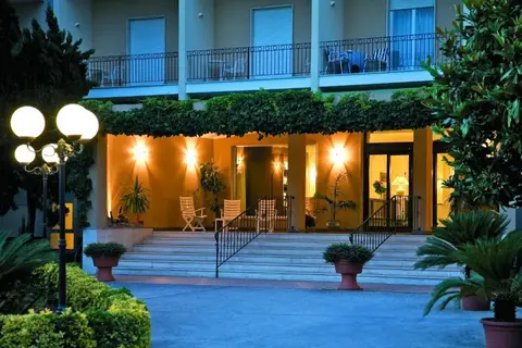 Hotel Terme Alexander in Ischia — foto 11