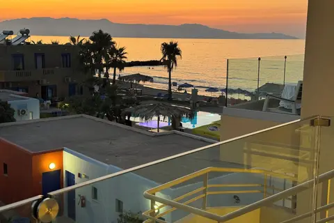 The Noverian Antama Organic Beach Resort Chania in Agia Marina — foto 24