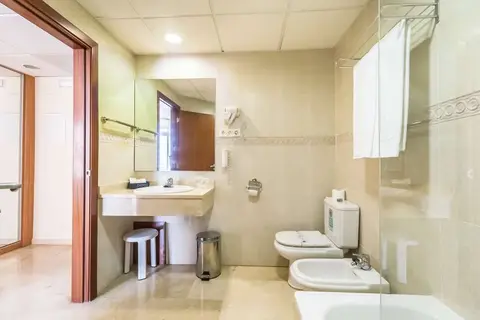 Alua Sun Lago Rojo in Torremolinos — foto 30