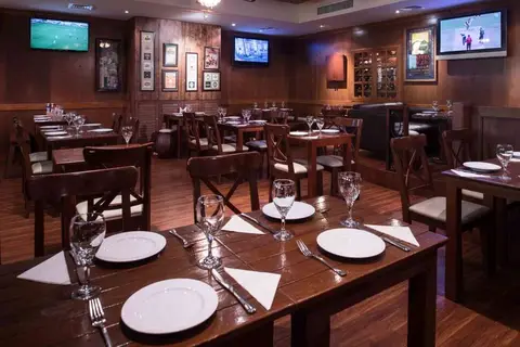 Majestic City Retreat Hotel in Dubai — foto 6