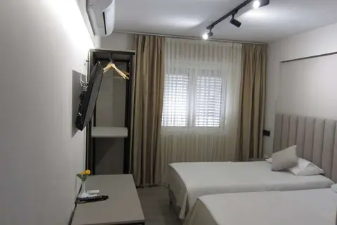 Freddy's Hotel in Tirana — foto 3