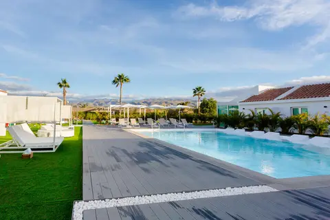 Seven Hotel & Wellness - Gay Only in San Bartolomé de Tirajana — foto 3