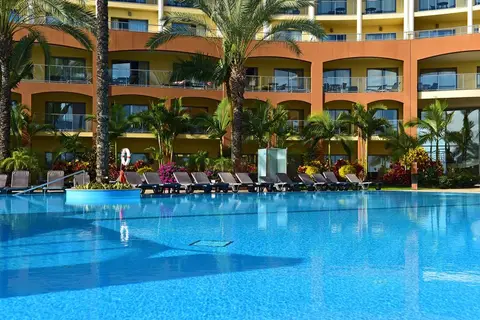 Pestana Promenade in Funchal — foto 3