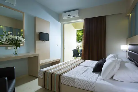 Hotel Eleftheria in Agia Marina — foto 5