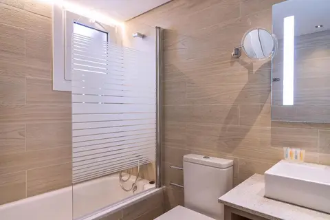 W Ibiza in Santa Eulària des Riu — foto 17