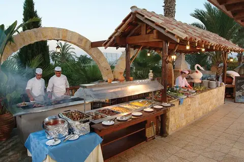 Nelia Beach Hotel in Ayia Napa — foto 28