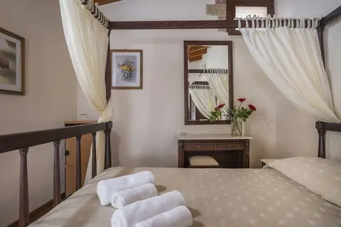 Spilia Village in Σπηλιά — foto 17