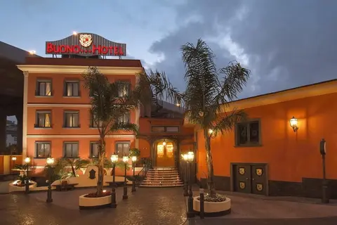 Buono Hotel in Napels