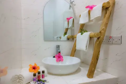 Bella Vista Resort Zanzibar in Makunduchi — foto 25