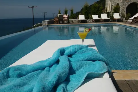 En Plo Luxury Suites in Δημοτική Ενότητα Οιτύλου — foto 12