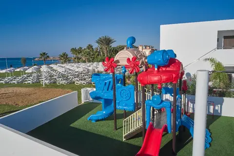 Atlantica Sungarden Park in Ayia Napa — foto 11