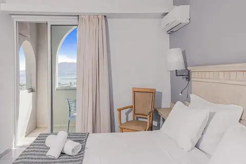 Glaros Beach Hotel in Chersonisos Municipal Unit, foto 15