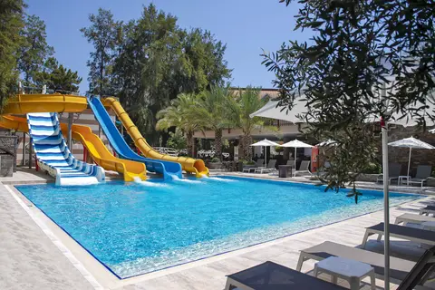 Quattro Family Club Dem Hotel in Alaşehir — foto 19