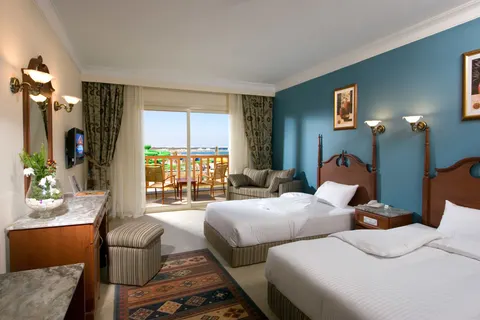Nijlcruise 5* & Titanic Beach & Aqua Park 5* in Luxor — foto 17