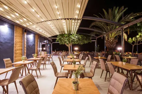 Corissia Beach in Georgioupolis — foto 6