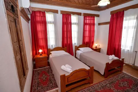 Kalemi in Gjirokastër, foto 10