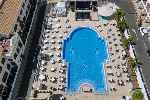 Ona Hollywood Mirage in Arona, foto 10