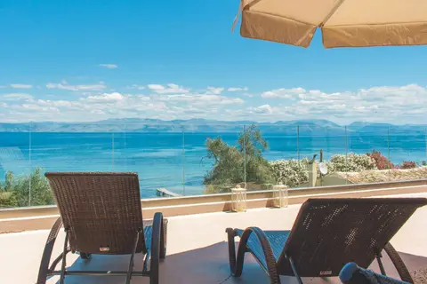Villa Boukari Beach in Δημοτική Ενότητα Κορισσίων — foto 4