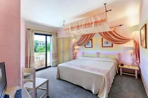 Grand Hotel Smeraldo Beach in Baja Sardinia — foto 29
