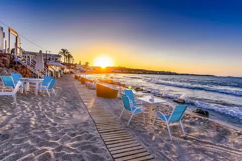 Alia Beach Hotel in Chersonissos — foto 2