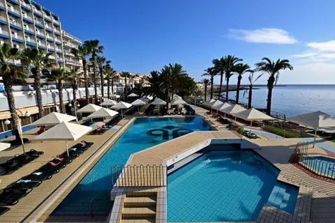 Hotel Qawra Palace in Saint Paul's Bay — foto 4